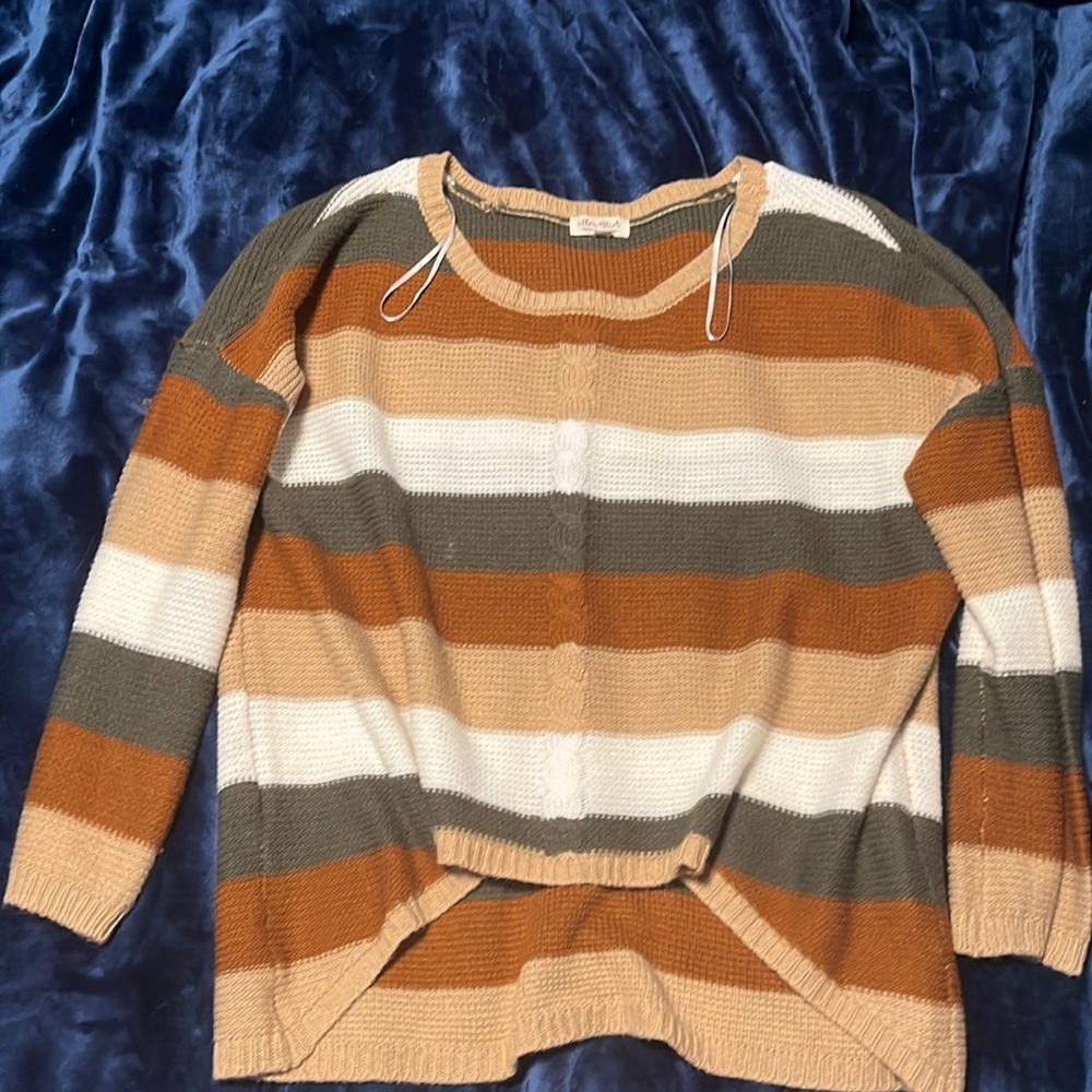 Ultra flirt sweater,tan,hunter green,white,brown